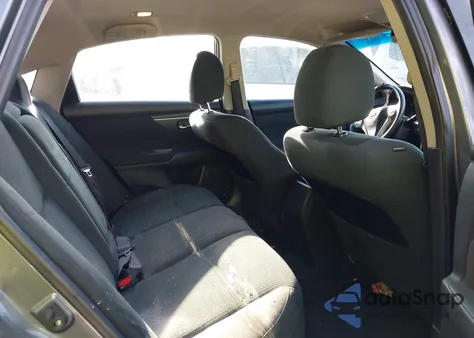 2015 Nissan Altima 2.5 Sv из США, поврежденный, VIN 1N4AL3AP8FC112860